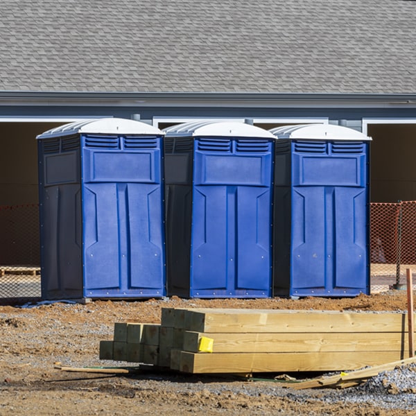 what is the maximum capacity for a single porta potty in Minot MA